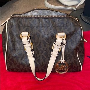 Michael Kors Doctor Bag